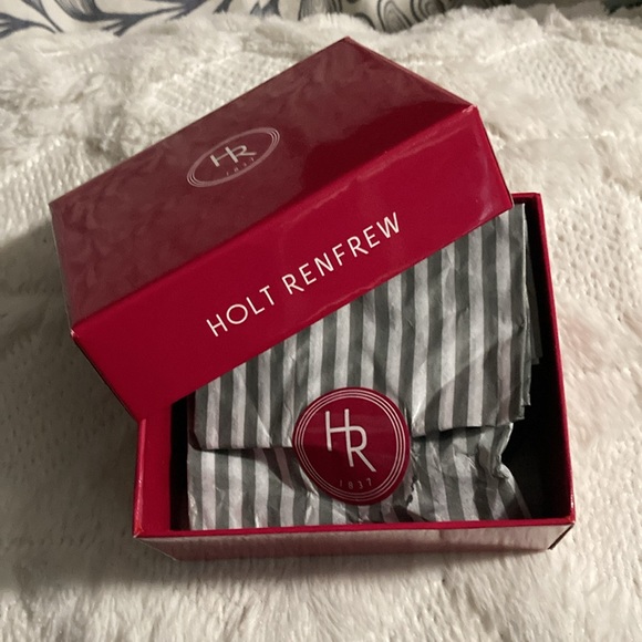 Holt Renfrew luggage tag - Picture 6 of 8